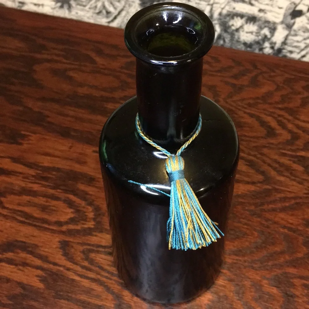 Decorative bottle vase